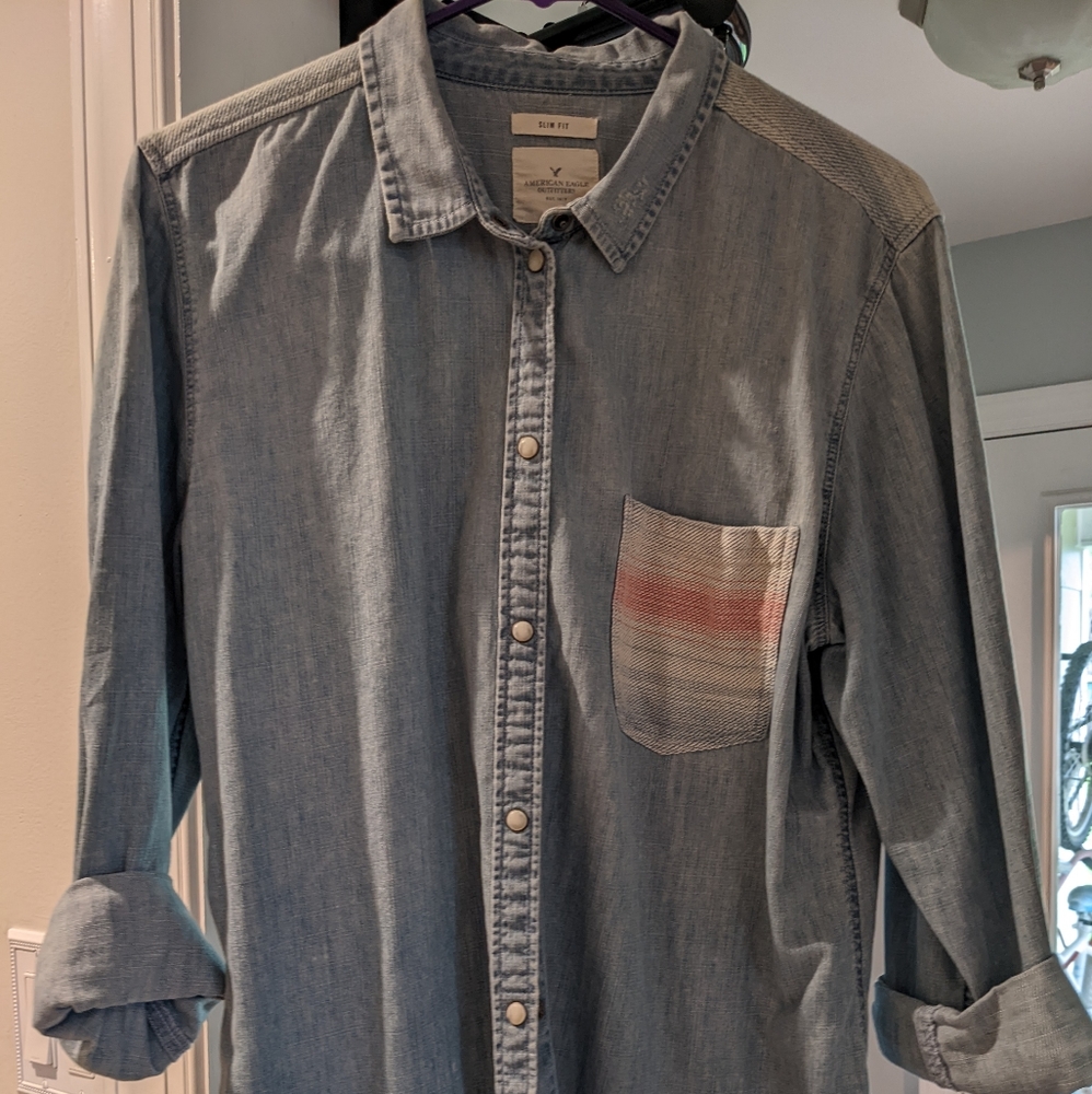 American Eagle Chambray Shirt with pocket and yoke detail